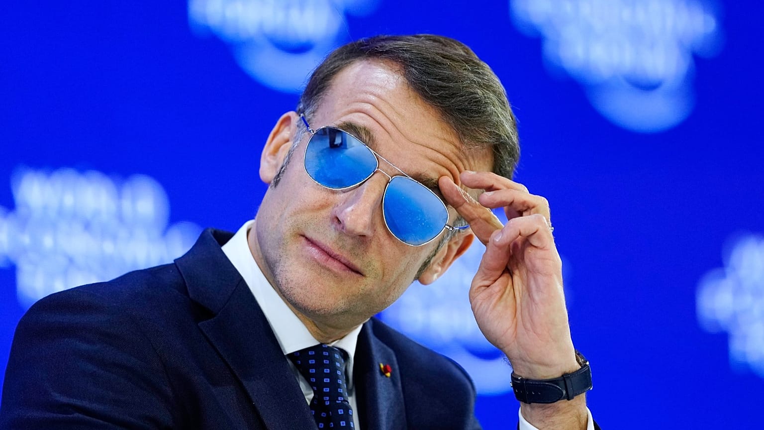 French President Emmanuel Macron raised a few eyebrows by choosing to wear reflective Aviators during the annual World Economic Forum at Davos in Switzerland, 20 Jan 2026 