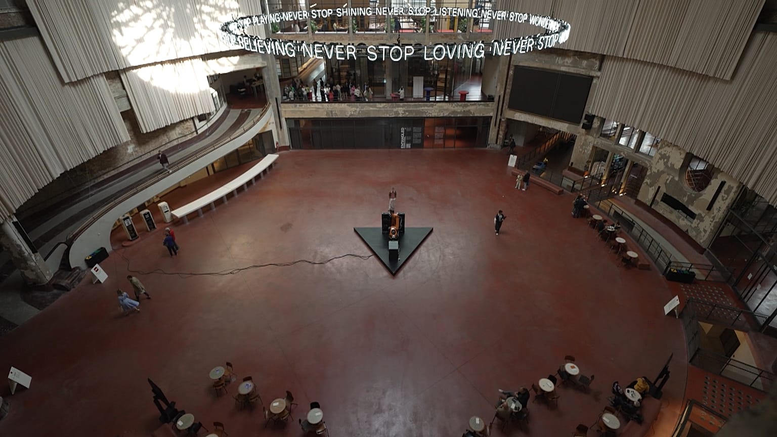 Wintercircus Ghent: From house of fun to high tech hub 