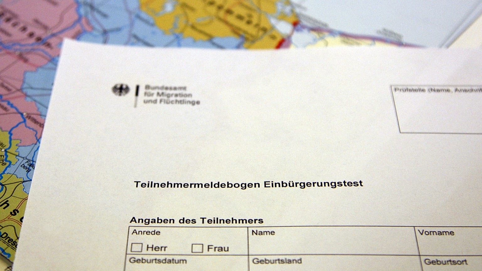 FILE ´- This photo shows a sign-up form for the German naturalization test in Berlin, Monday, Sept. 1, 2008.