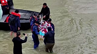 Royal Moroccan Gendarmerie carrying out evacuation operations